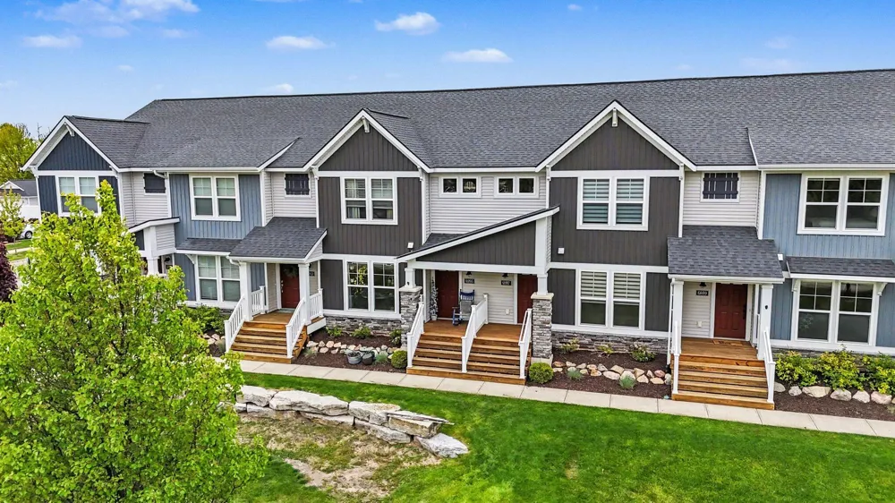 6897 Myers Lake Avenue NE Cannon Township, MI 49341