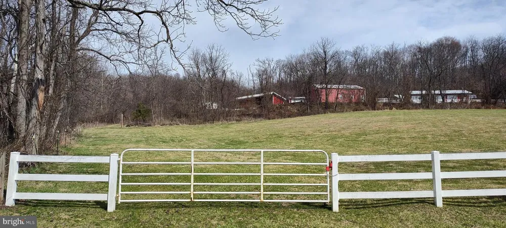 1339 SPRUCE HILL ROAD Port Royal, PA 17082