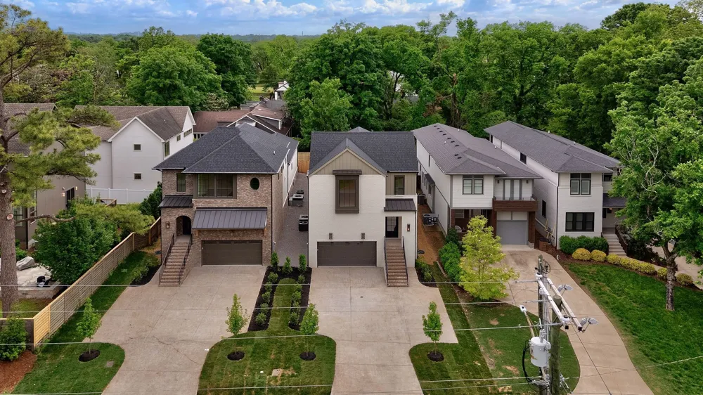 2913 Vaulx Ln Nashville, TN 37204
