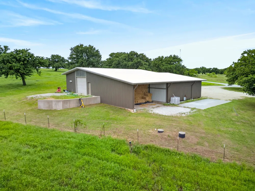 1080 Greenbrier Road Nocona, TX 76255