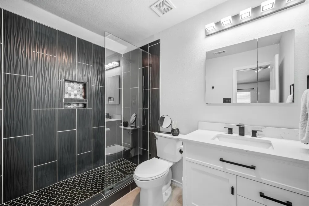 2105 Stoney Gorge Fort Worth, TX 76177