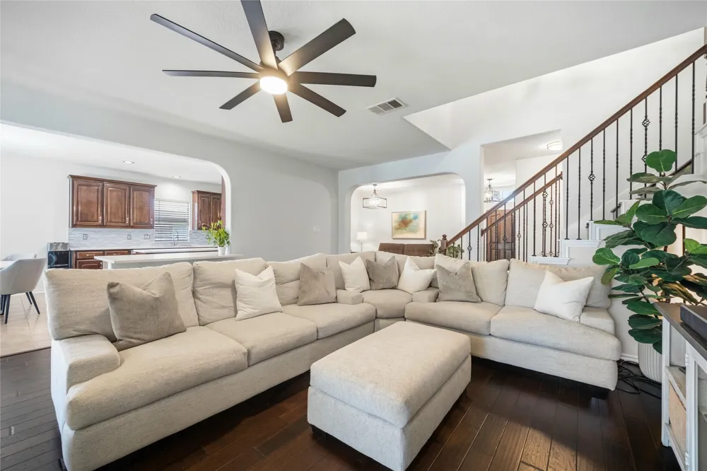 2105 Stoney Gorge Fort Worth, TX 76177