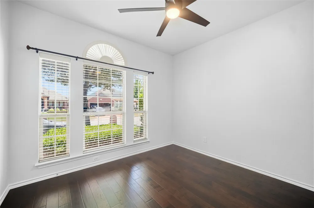 2105 Stoney Gorge Fort Worth, TX 76177