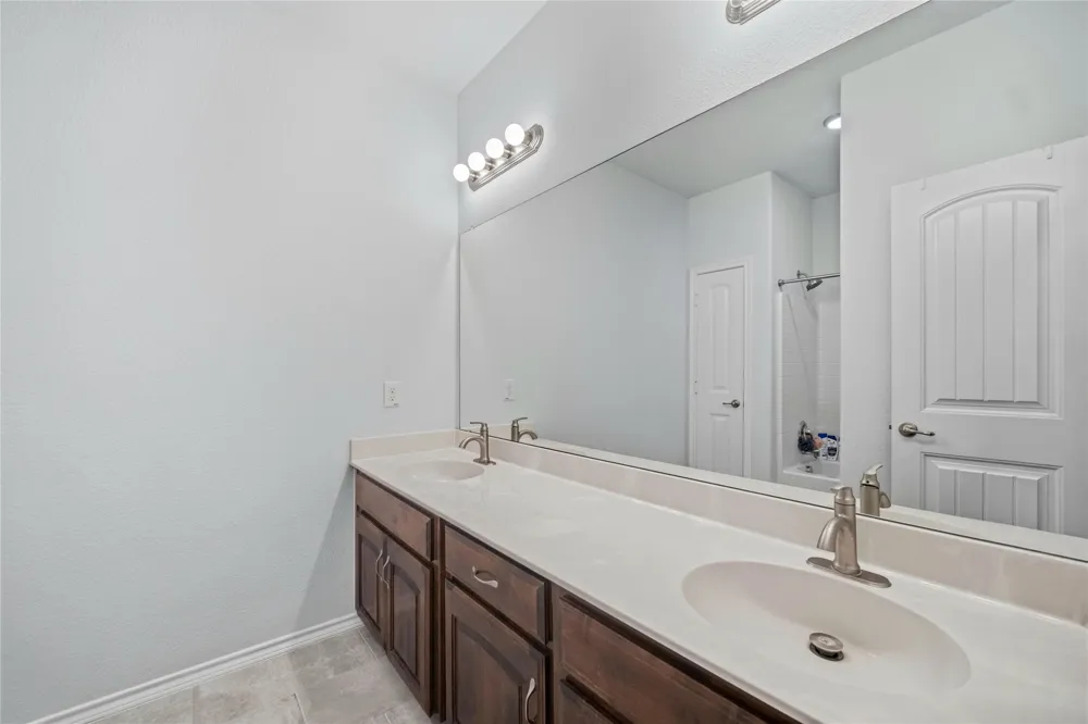 2105 Stoney Gorge Fort Worth, TX 76177
