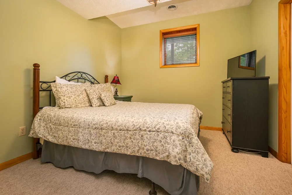 60 BARBARA'S WAY Mc Henry, MD 21541