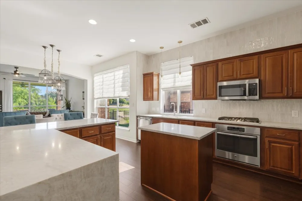 808 Bent Wood Place Round Rock, TX 78665