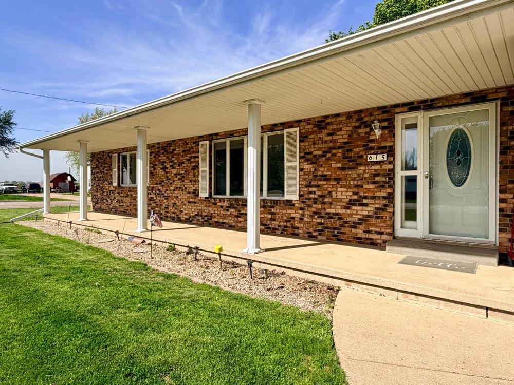 615 Lake Avenue E Fulda, MN 56131
