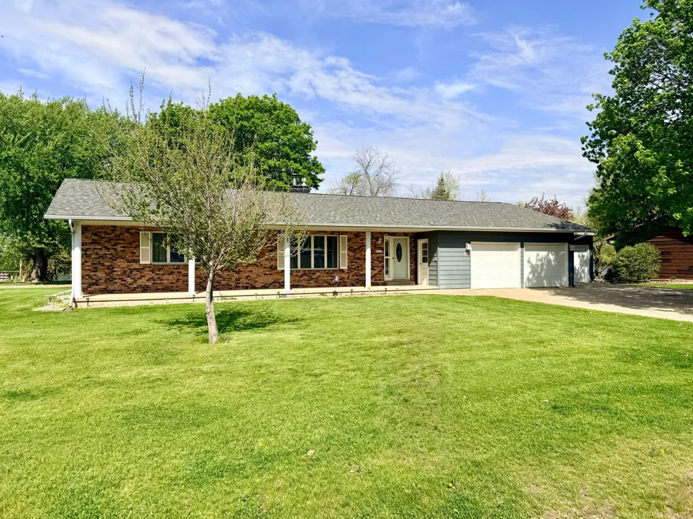 615 Lake Avenue E Fulda, MN 56131