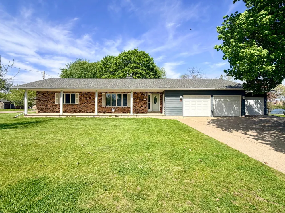615 Lake Avenue E Fulda, MN 56131