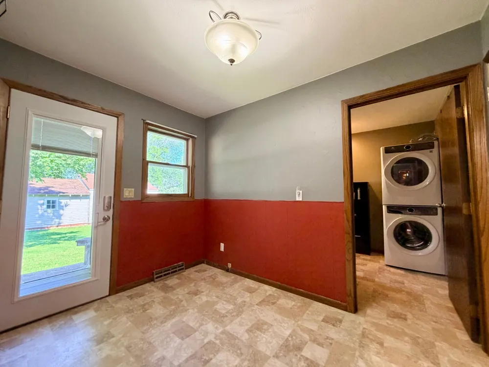 615 Lake Avenue E Fulda, MN 56131