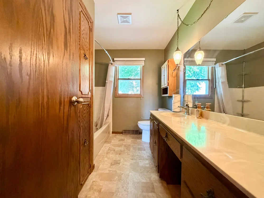 615 Lake Avenue E Fulda, MN 56131