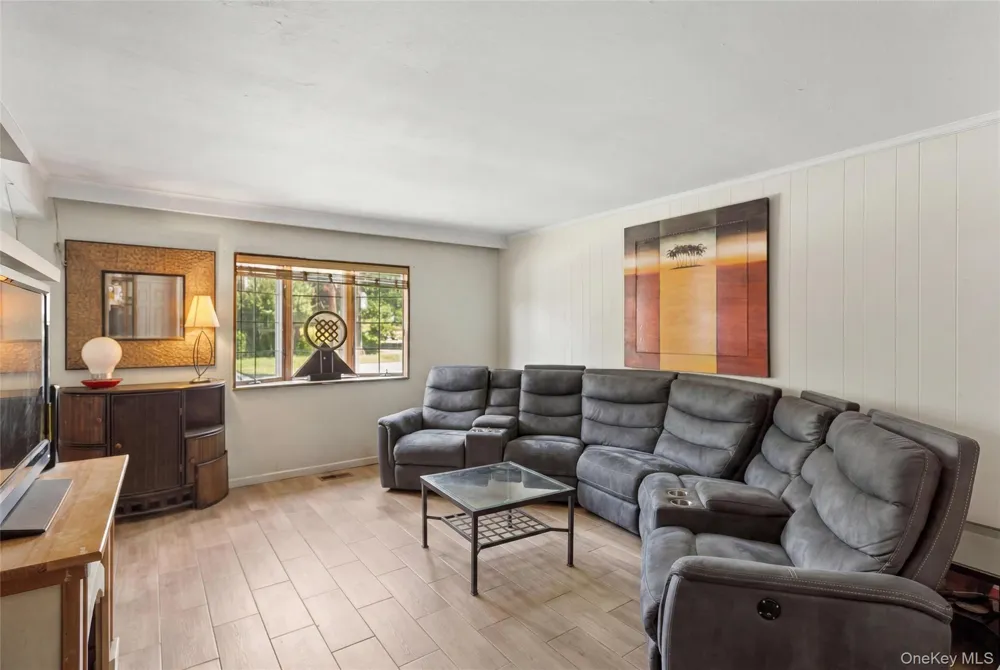 650 Eagle Avenue West Hempstead, NY 11552