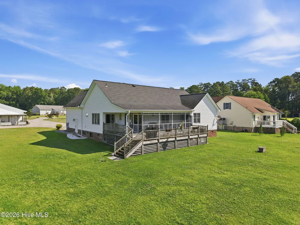 856 Wide Waters Drive Bath, NC 27808