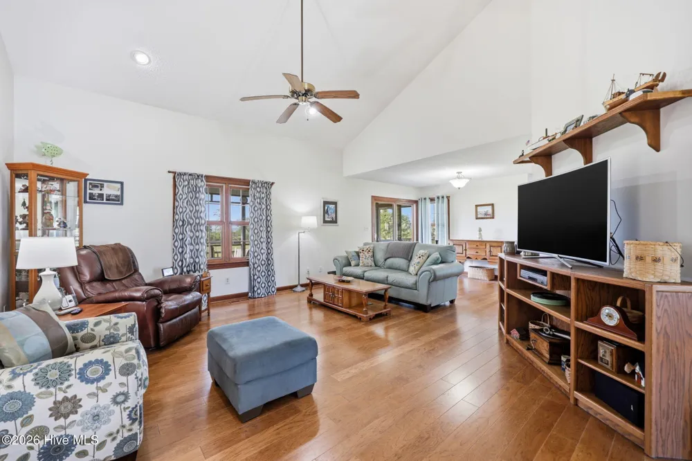 856 Wide Waters Drive Bath, NC 27808