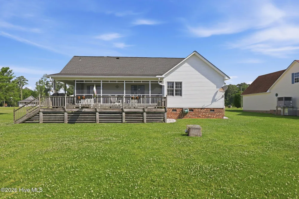 856 Wide Waters Drive Bath, NC 27808