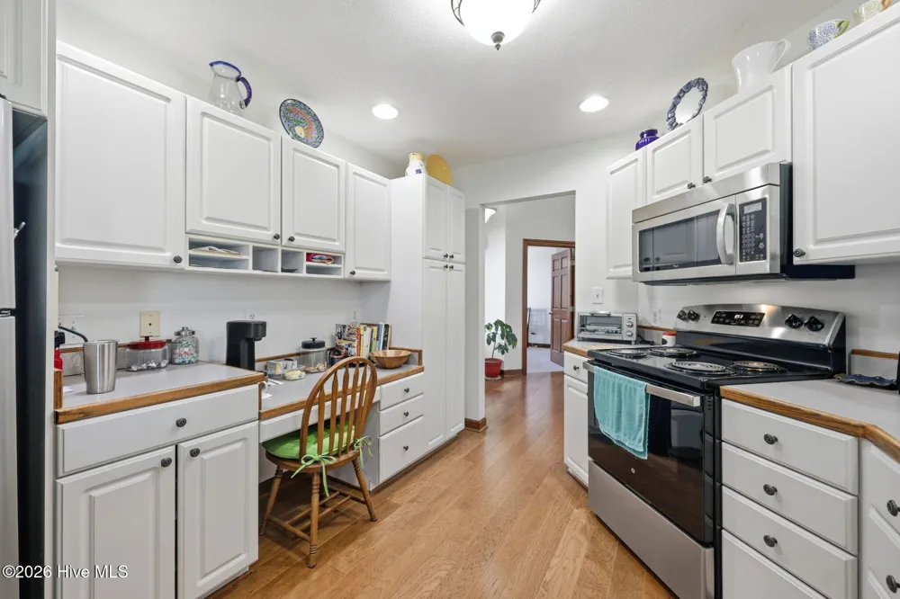 856 Wide Waters Drive Bath, NC 27808