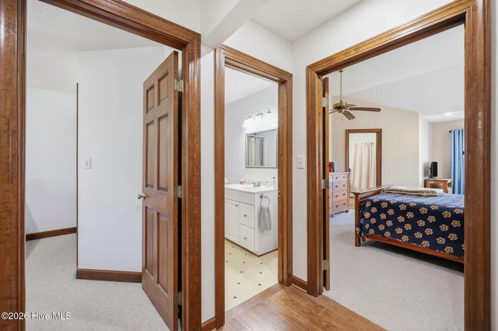 856 Wide Waters Drive Bath, NC 27808