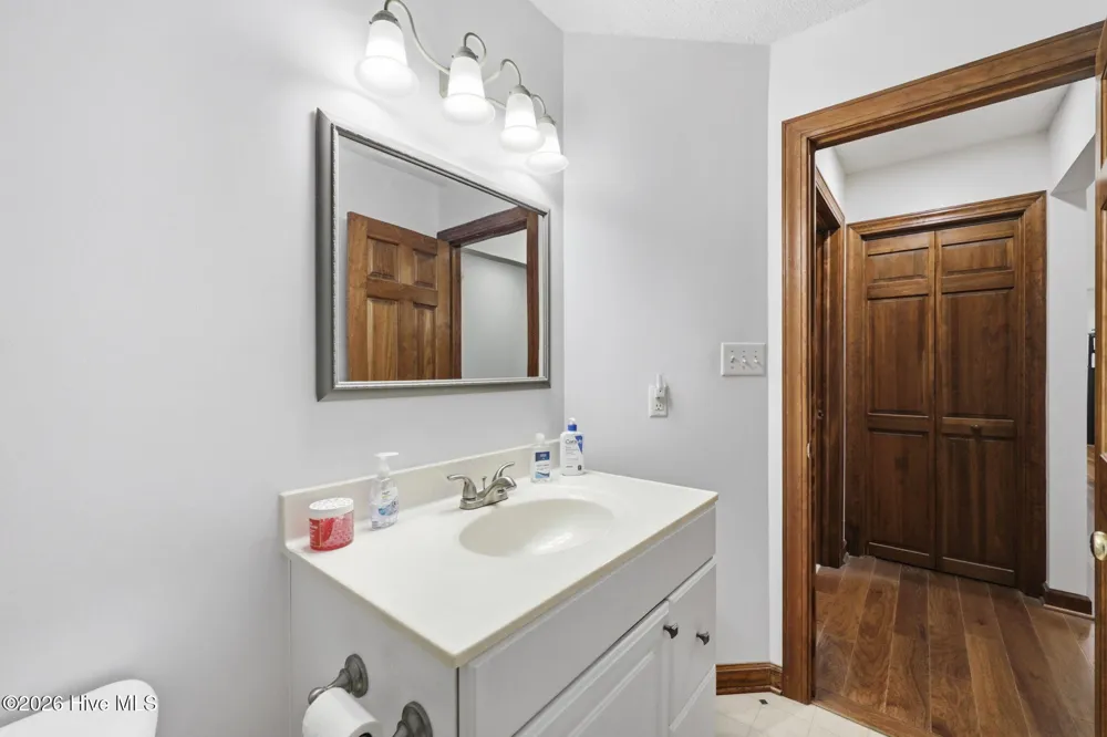 856 Wide Waters Drive Bath, NC 27808