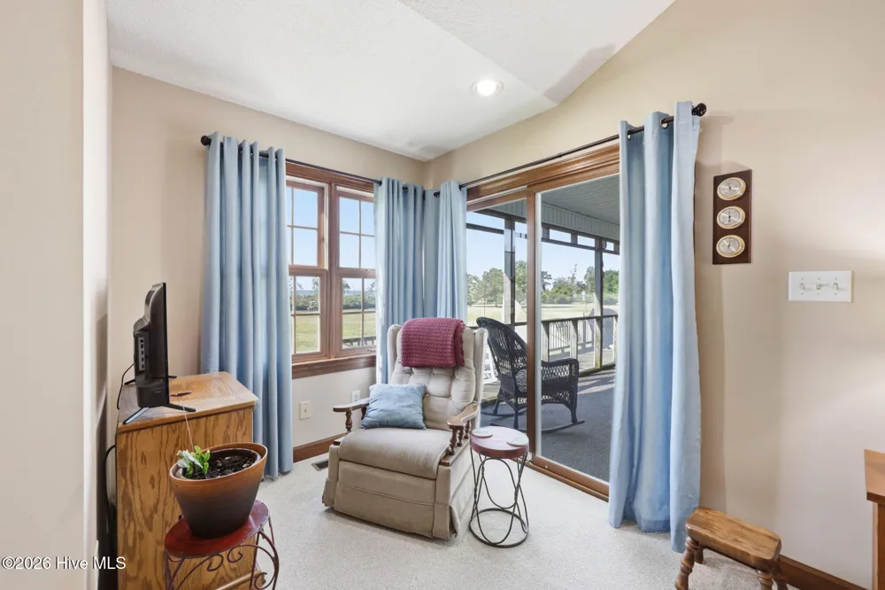 856 Wide Waters Drive Bath, NC 27808