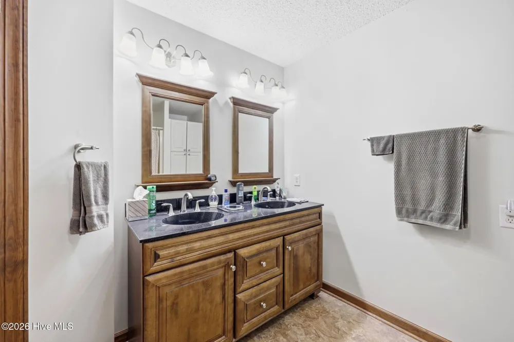 856 Wide Waters Drive Bath, NC 27808