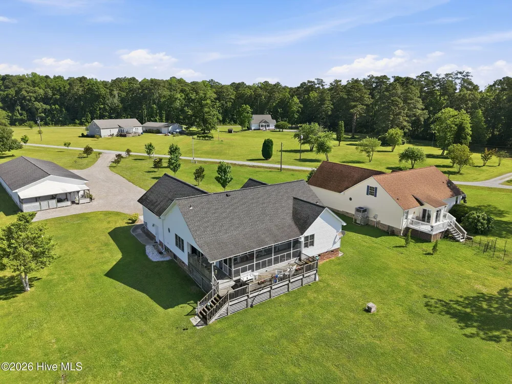 856 Wide Waters Drive Bath, NC 27808