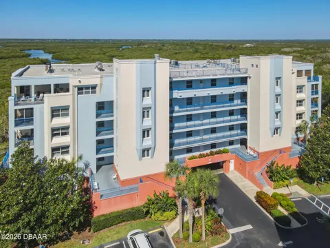 5300 S Atlantic Avenue #10-205