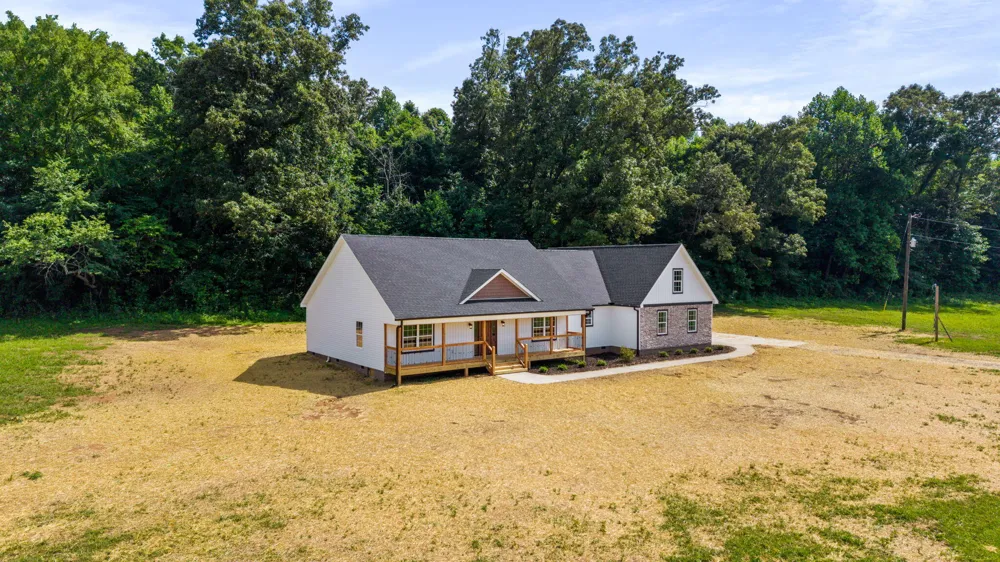 2959 Highway 163 Delano, TN 37325