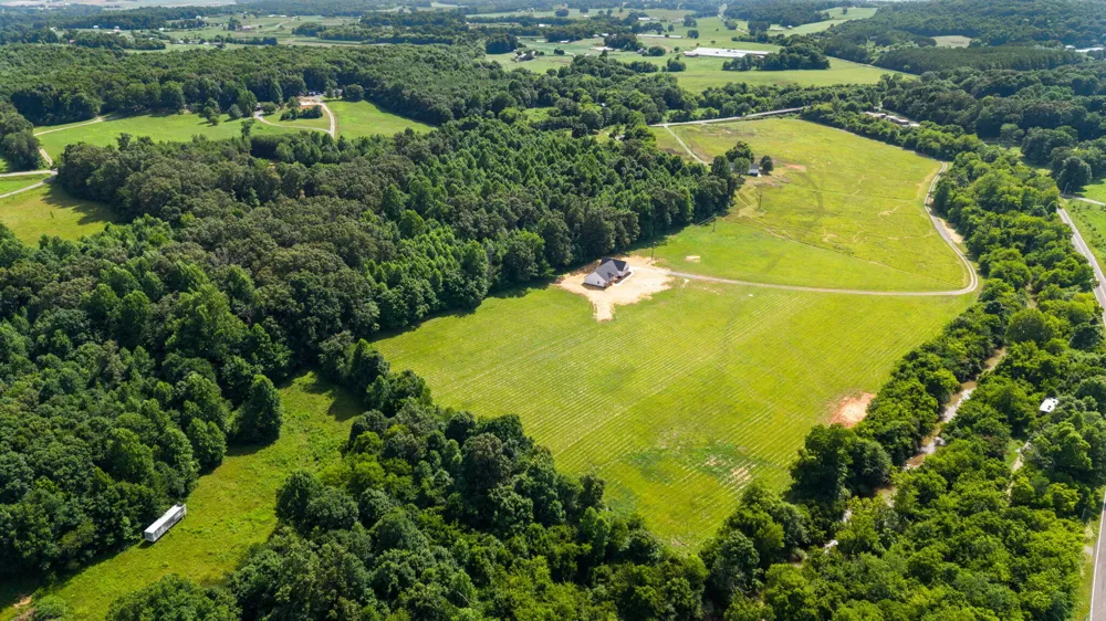 2959 Highway 163 Delano, TN 37325