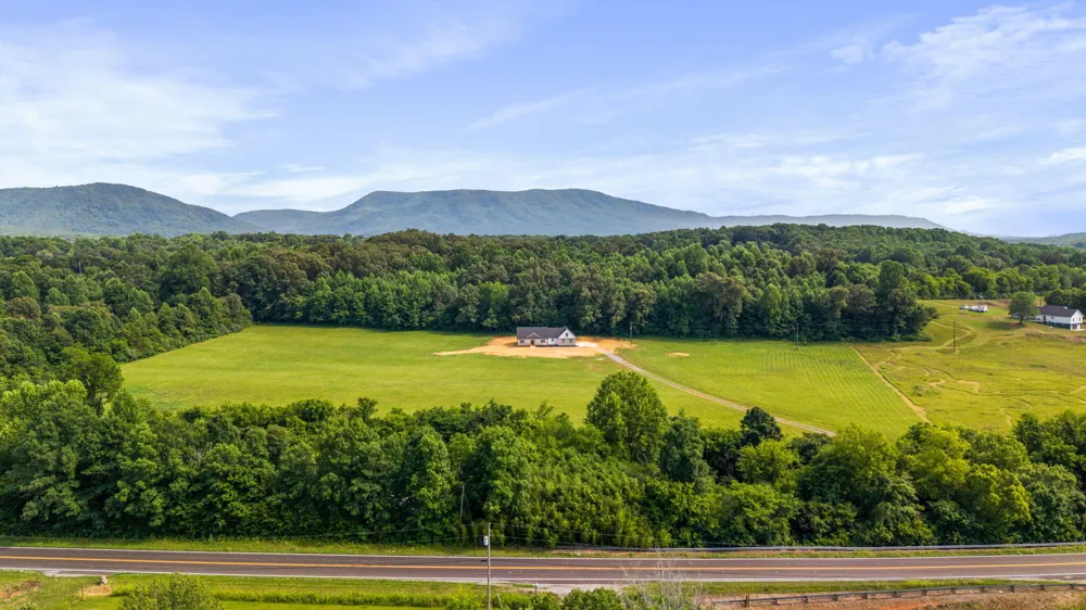 2959 Highway 163 Delano, TN 37325