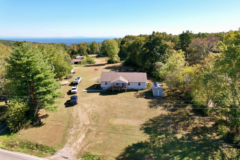 445 Ogden Road Dayton, TN 37321