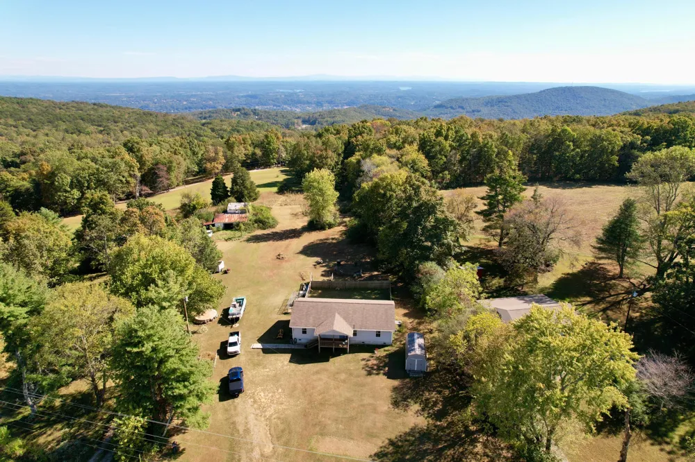 445 Ogden Road Dayton, TN 37321