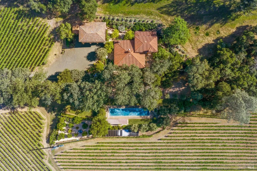 391 Crystal Springs Road St. Helena, CA 94574