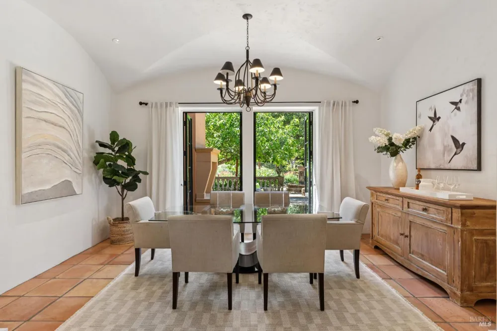 391 Crystal Springs Road St. Helena, CA 94574
