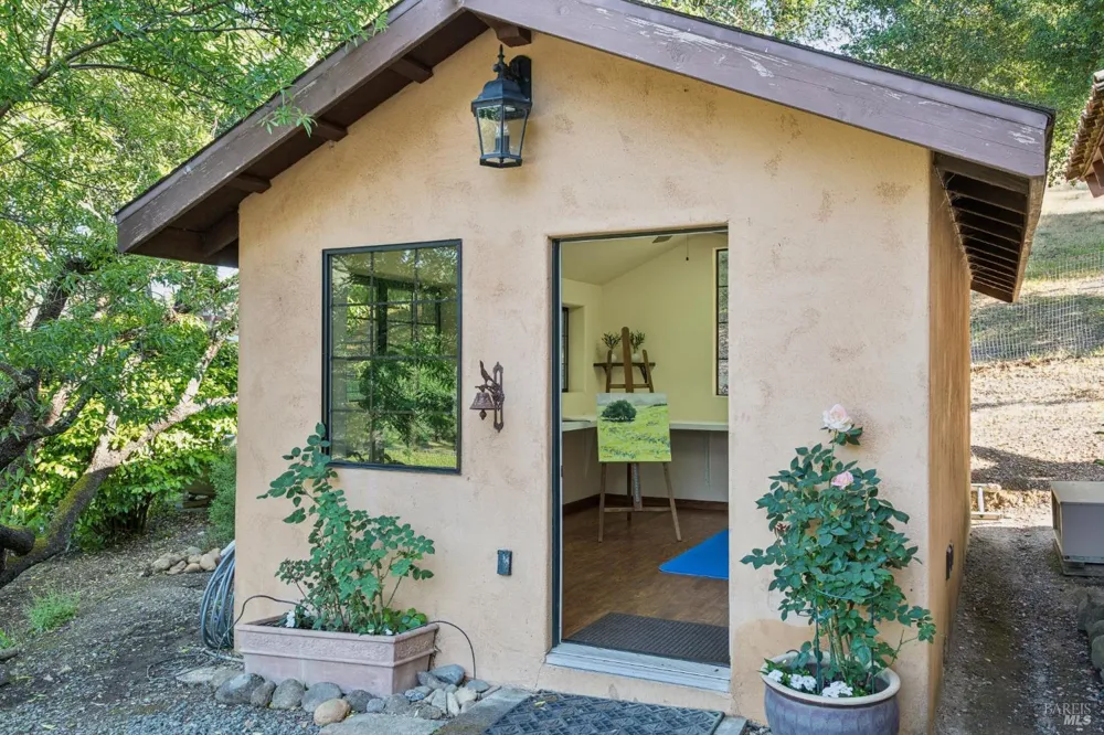 391 Crystal Springs Road St. Helena, CA 94574