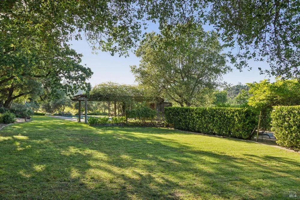 391 Crystal Springs Road St. Helena, CA 94574