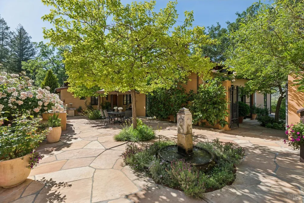 391 Crystal Springs Road St. Helena, CA 94574