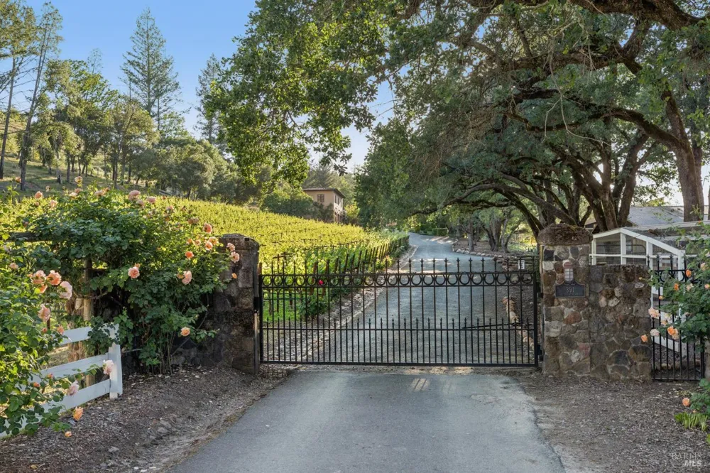 391 Crystal Springs Road St. Helena, CA 94574