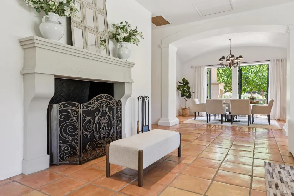 391 Crystal Springs Road St. Helena, CA 94574