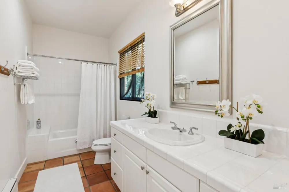 391 Crystal Springs Road St. Helena, CA 94574