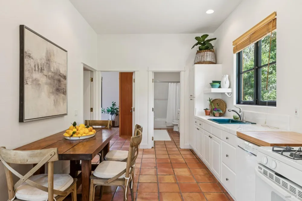 391 Crystal Springs Road St. Helena, CA 94574