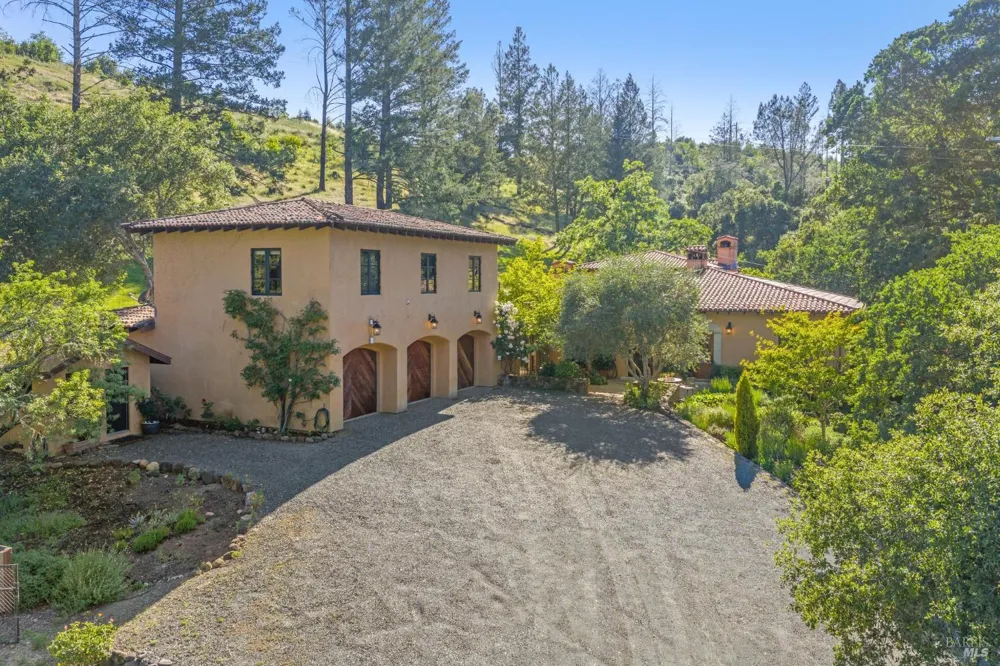 391 Crystal Springs Road St. Helena, CA 94574
