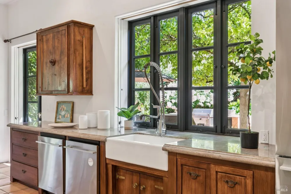 391 Crystal Springs Road St. Helena, CA 94574
