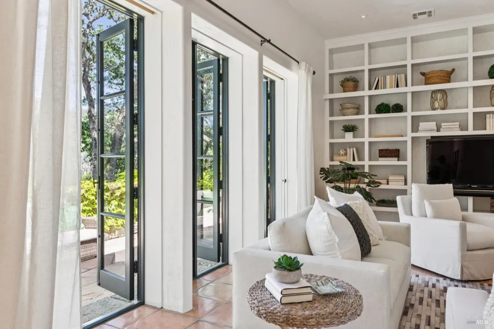 391 Crystal Springs Road St. Helena, CA 94574