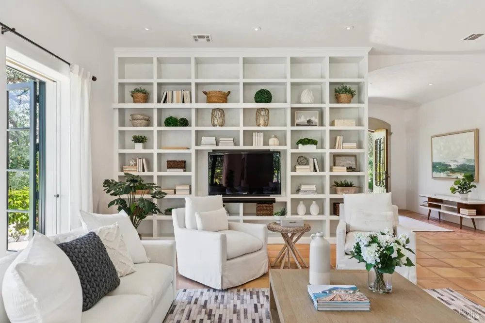 391 Crystal Springs Road St. Helena, CA 94574
