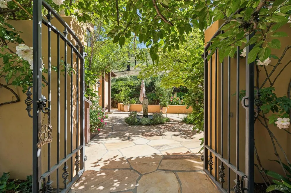 391 Crystal Springs Road St. Helena, CA 94574
