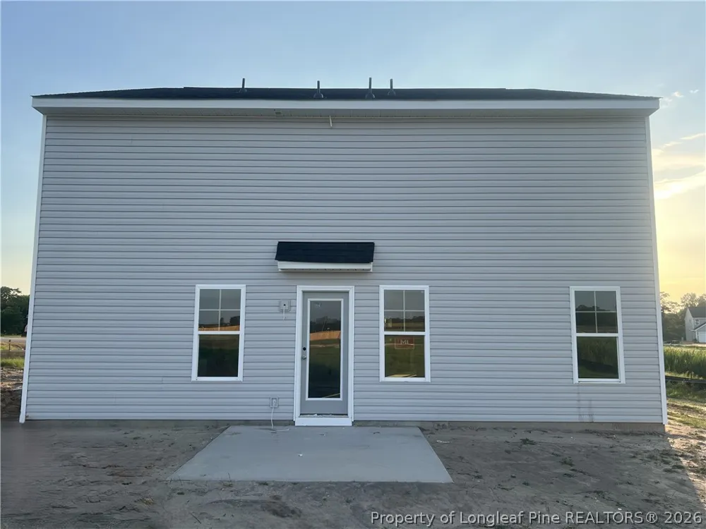 38 Coachman Lane Autryville, NC 28318