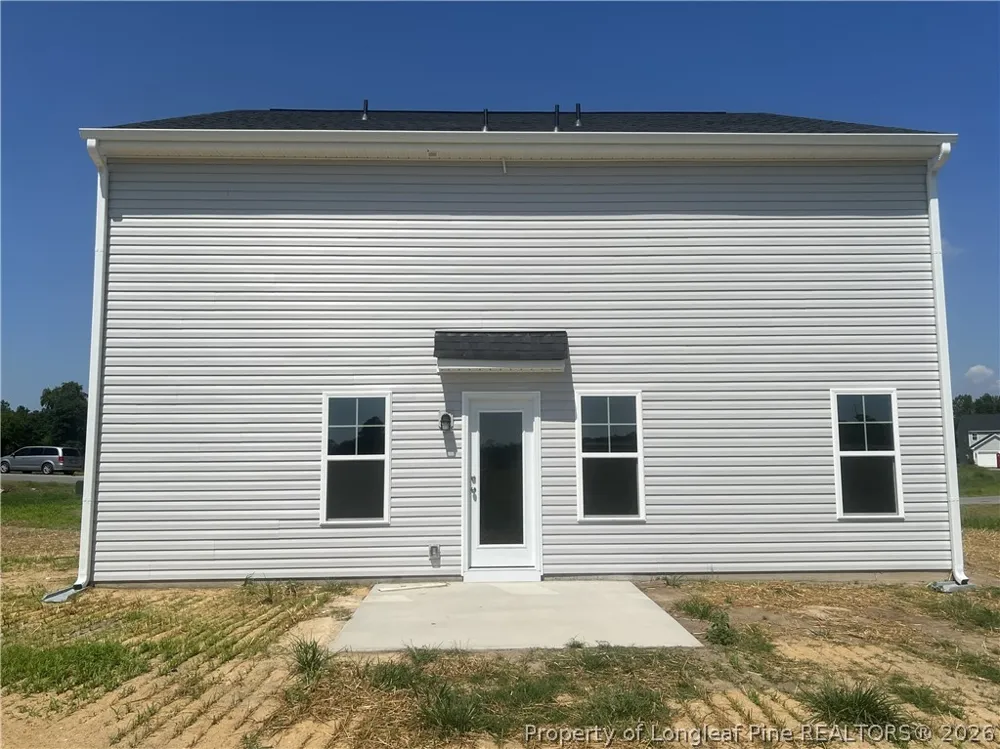 38 Coachman Lane Autryville, NC 28318
