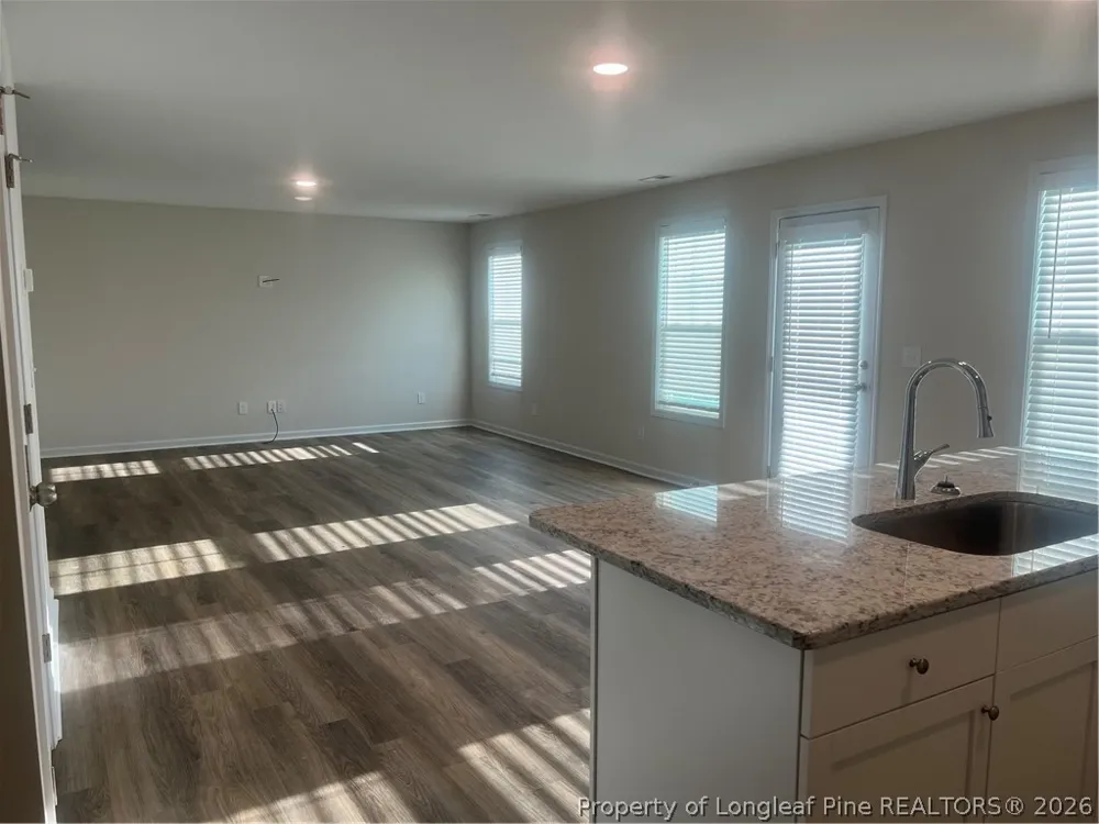 38 Coachman Lane Autryville, NC 28318