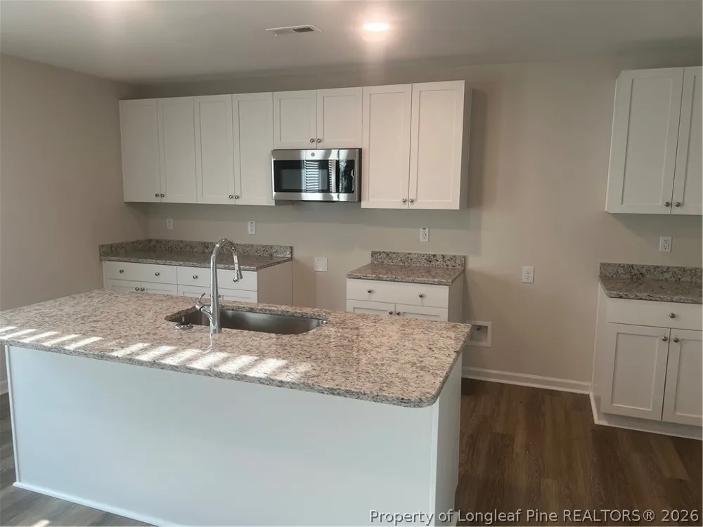 38 Coachman Lane Autryville, NC 28318
