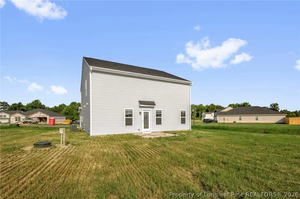 38 Coachman Lane Autryville, NC 28318